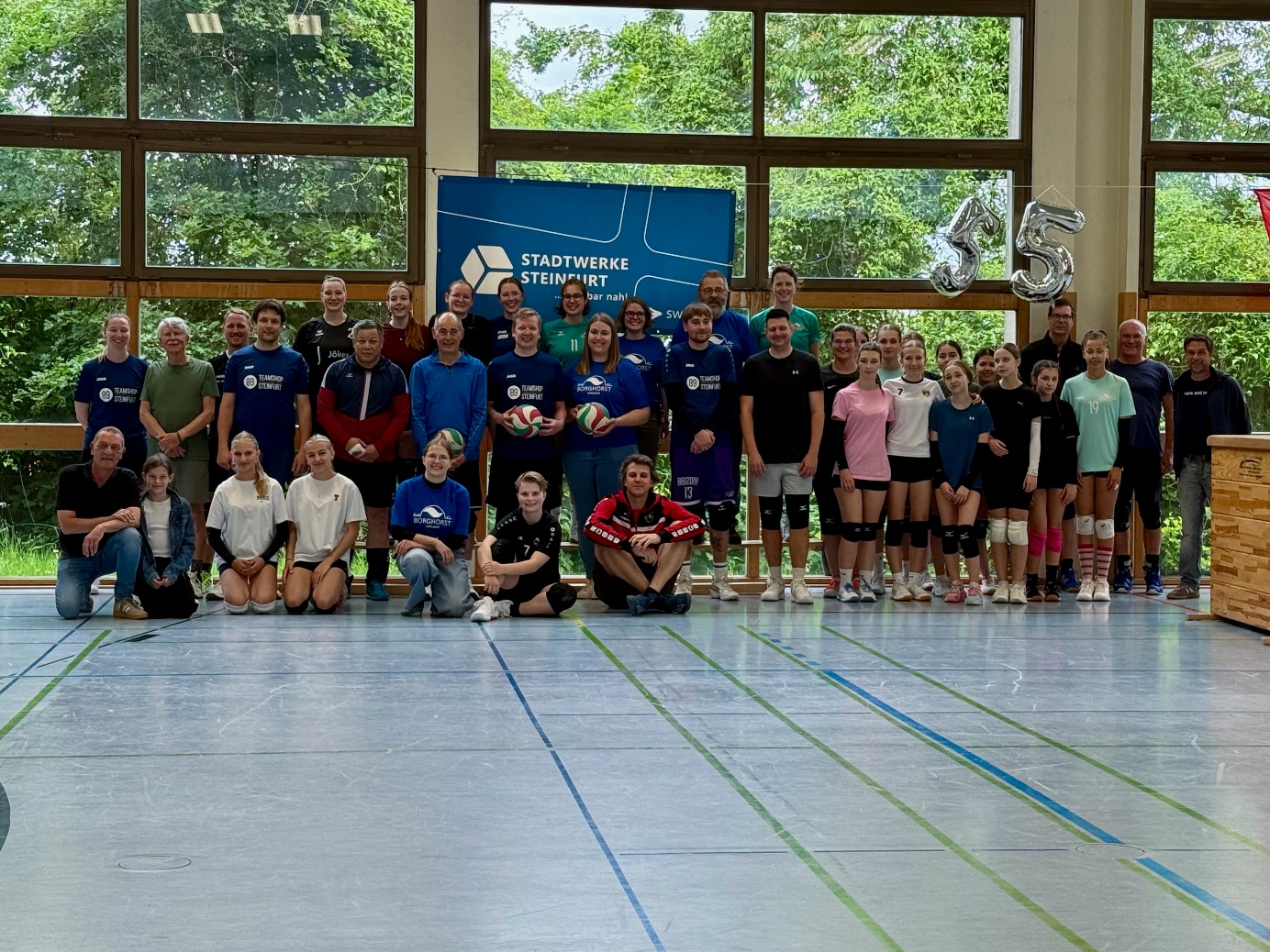 Start des Jubiläums mit einem Turnier